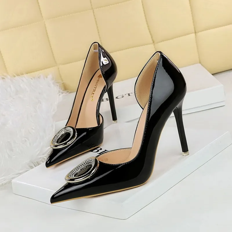 CF43863_0.webp Rhinestone buckle European style high-heeled shoes - Image 1